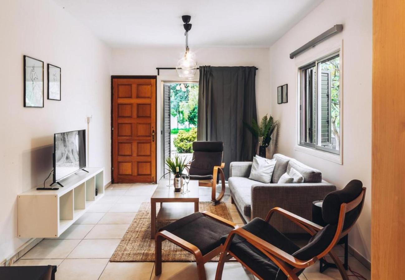 H&O Royal Townhouse In Center Paphos Διαμέρισμα Εξωτερικό φωτογραφία